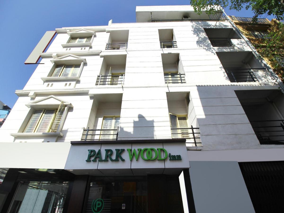 Parkwood Executive Rooms Inn Bangalore Exterior photo